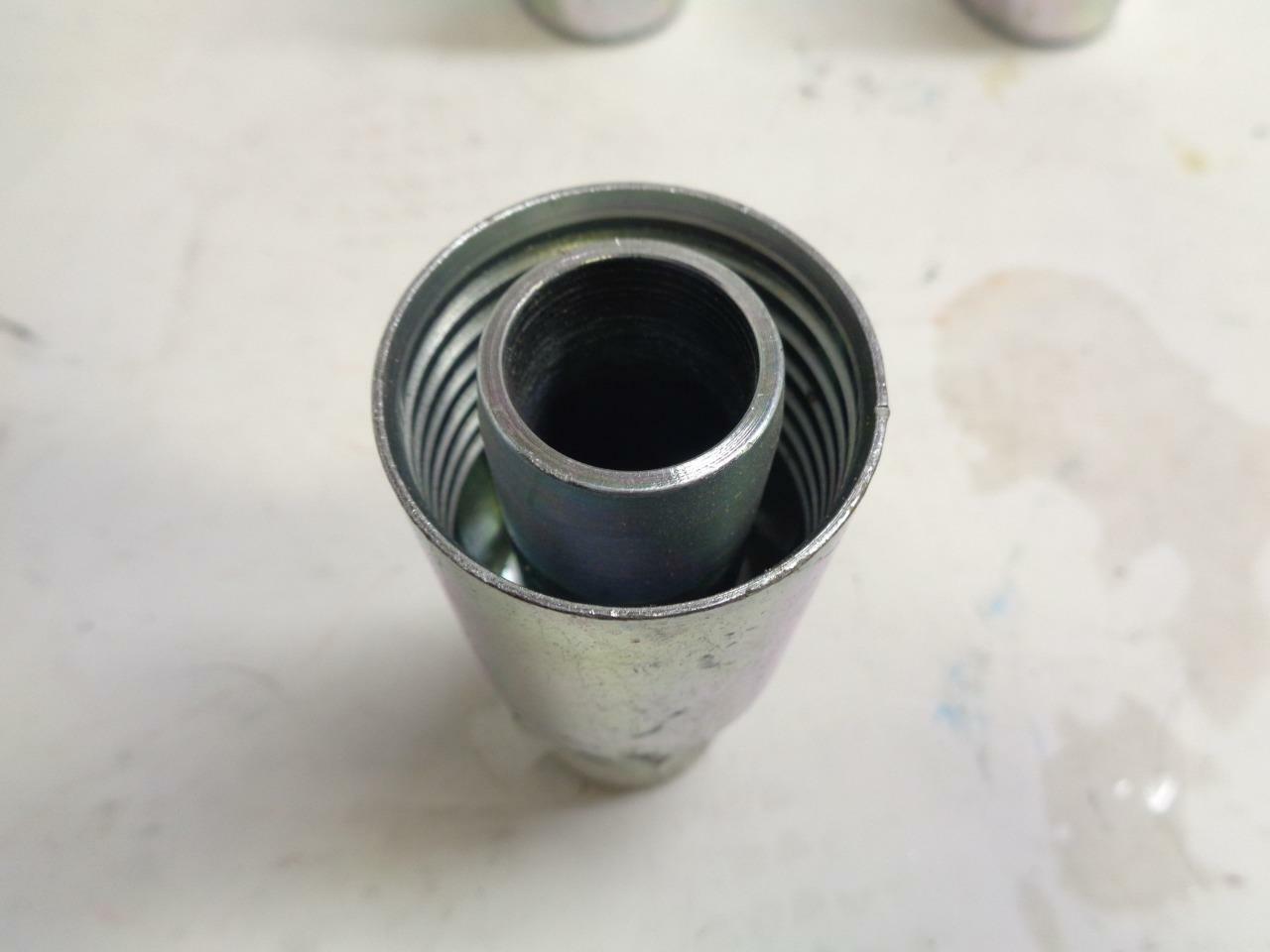 NEW 3 PACK OF EATON SYNFLEX HOSE MALE PIPE SWAGE CRIMP FITTING FJ9372-1616 R10TD