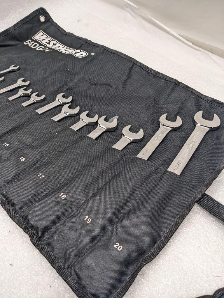 15-PIECE RATCHETING WRENCH SET, METRIC, 6MM TO 20MM HEAD SIZES 54DG24 NEW R22