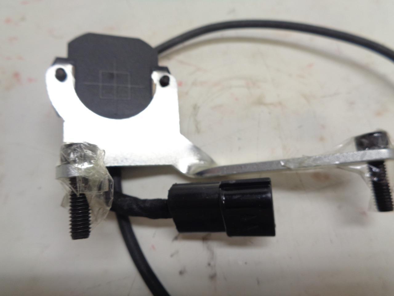 USED NOVOTECHNIK RFC 4801 636 221 201 ROTARY SENSOR WITH MOUNTING HARDWARE R15T3