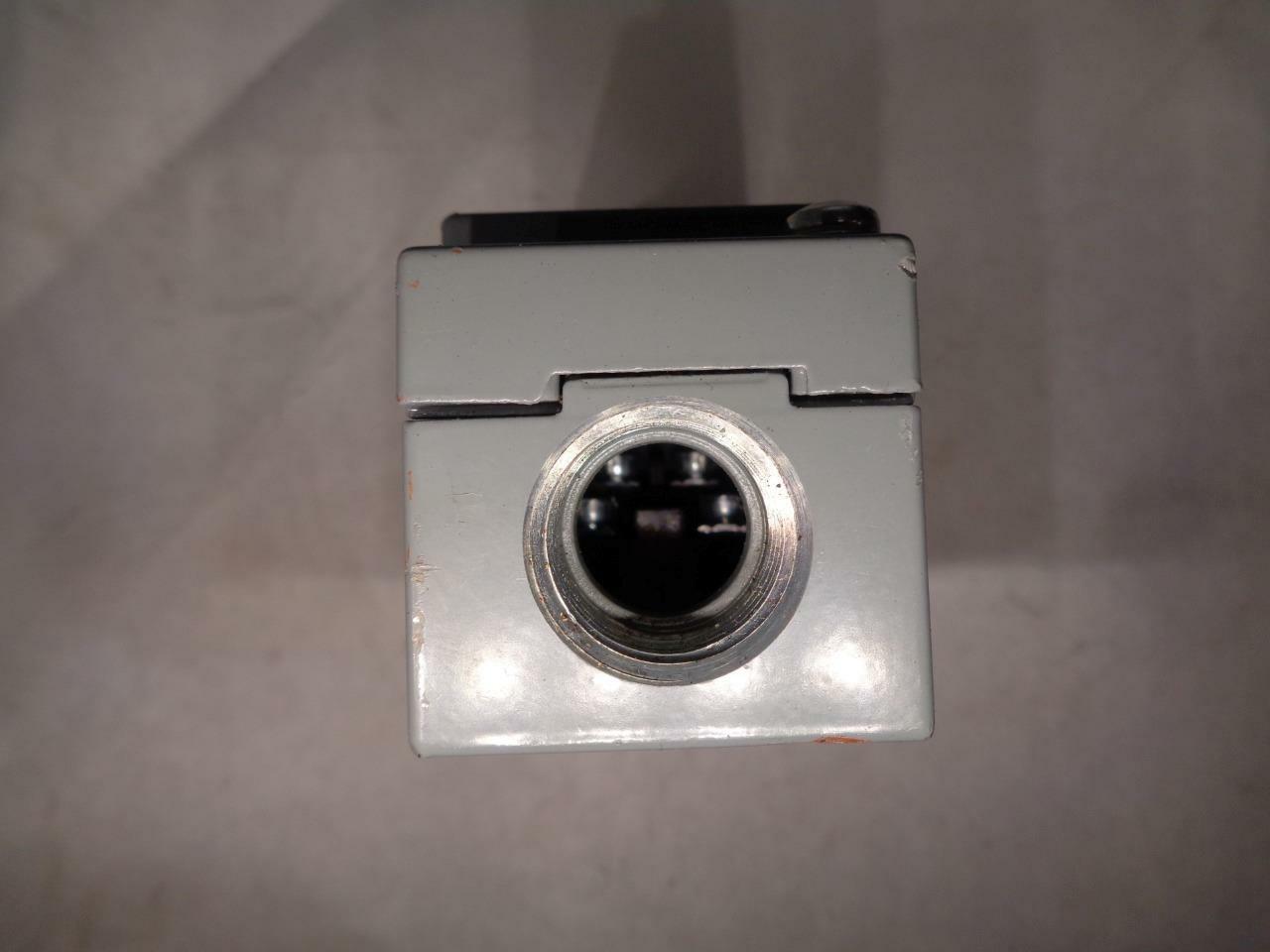 1 NEW SQUARE D 9007 C54 BS LIMIT SWITCH R4 TC