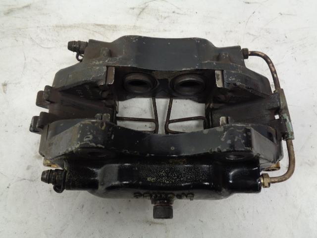 USED GENUINE PORSCHE 944 BREMBO BRAKE CALIPERS 20 4672 00/20 4673 00 R20T4
