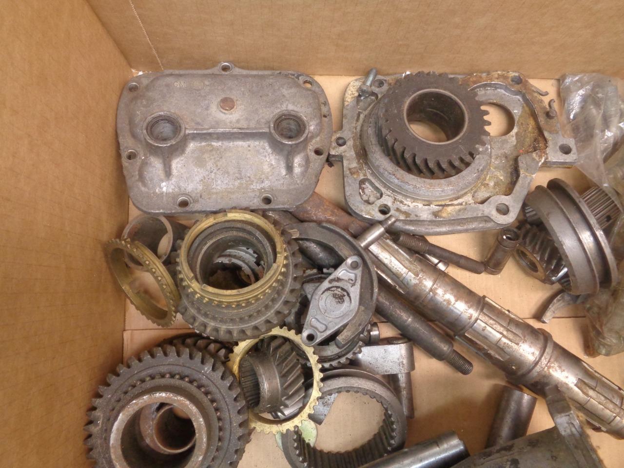USED FOR PARTS TRANSMISSION CASE, GEARS & PARTS BSRG4
