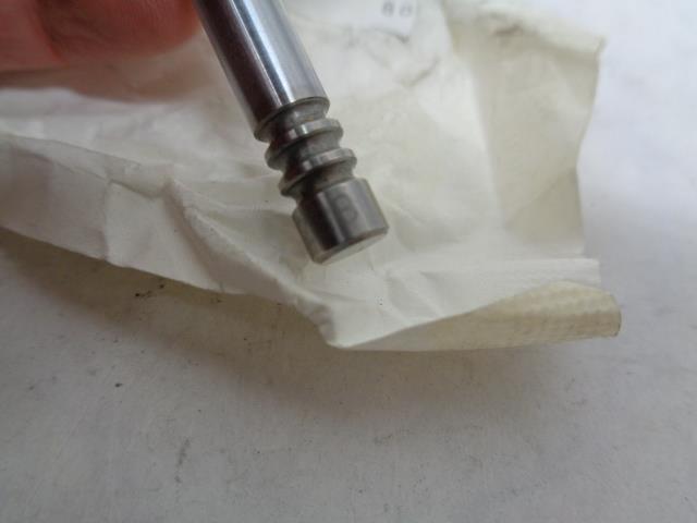 NEW SK TRW INTAKE VALVE for PORSCHE 30288 928 105 641 06/80 R20