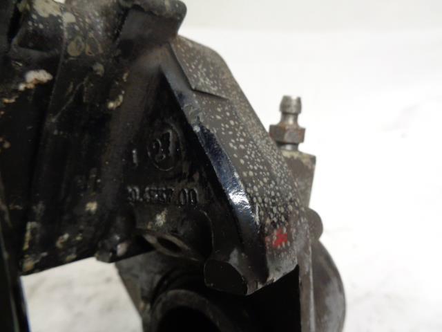 USED GENUINE PORSCHE 944 BREMBO BRAKE CALIPER 20 4558 00/20 4557 00 R20T4