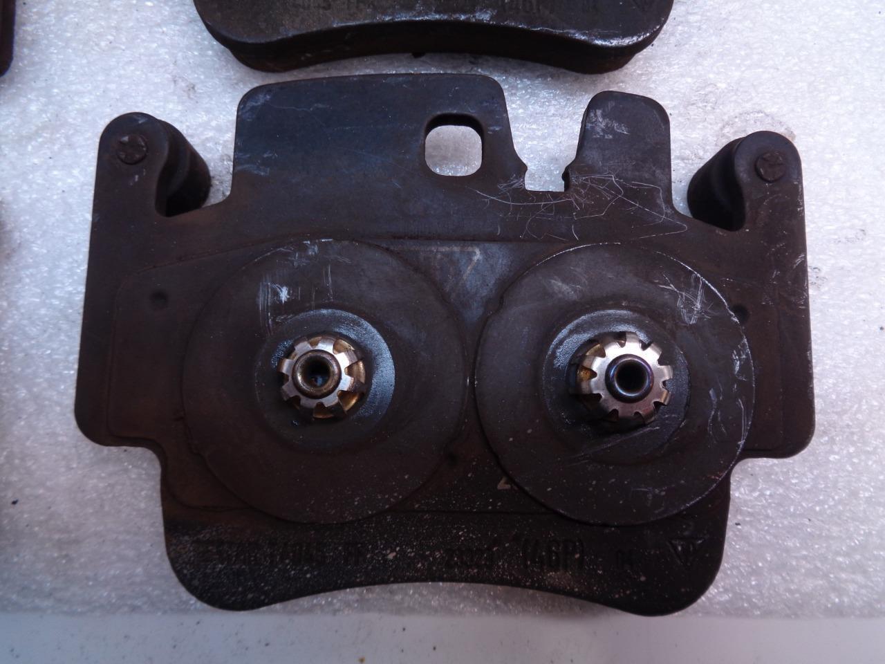 USED GENUINE PORSCHE BRAKE PADS FULL SET FOR PORSCHE 911 996 351 940 12 R24T2