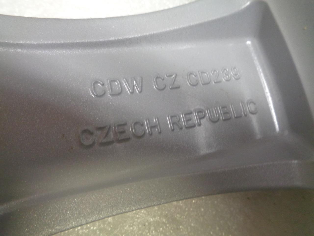 1 NEW OEM BMW 5 SERIES STAR SPOKE 124 WHEEL 18X8 5X120 36-11-6-775-645 WR