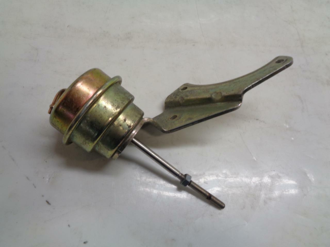 USED INTERNAL WASTEGATE KKK TURBO ACTUATOR 18.12.02 R8 TC