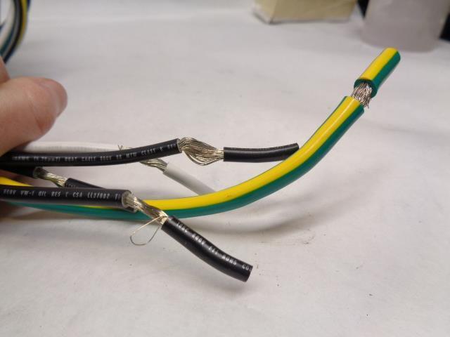 NEW EATON INNOVATIVE TECHNOLOGY SURGE PROTECTIVE DEVICE PTE080-3Y101 R27