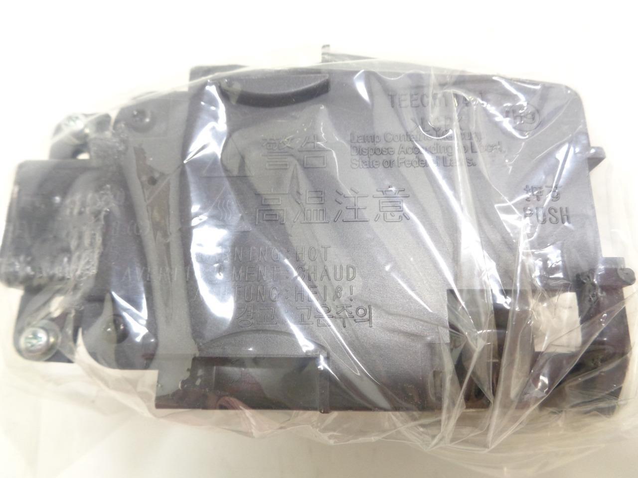 PANASONIC ET-LAB30 PROJECTOR LAMP W/ HOUSING NEW R17