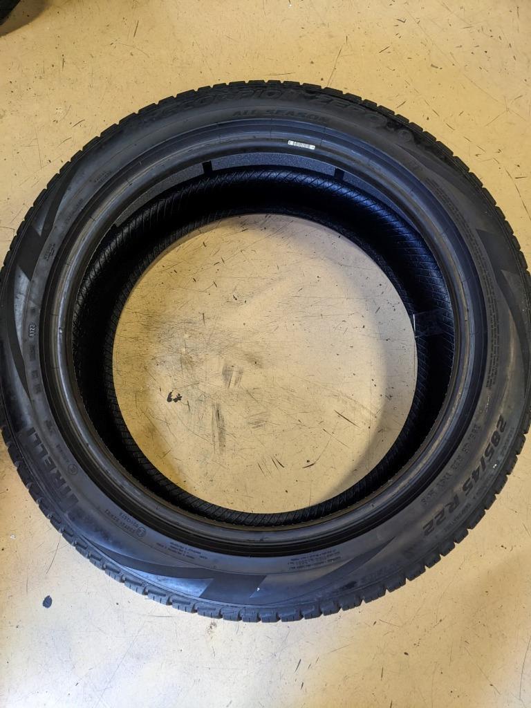USED PIRELLI SCORPION ZERO A/S PNCS FOAM LR P 285 45 22 114Y XL TIRE 3583800 CQ2