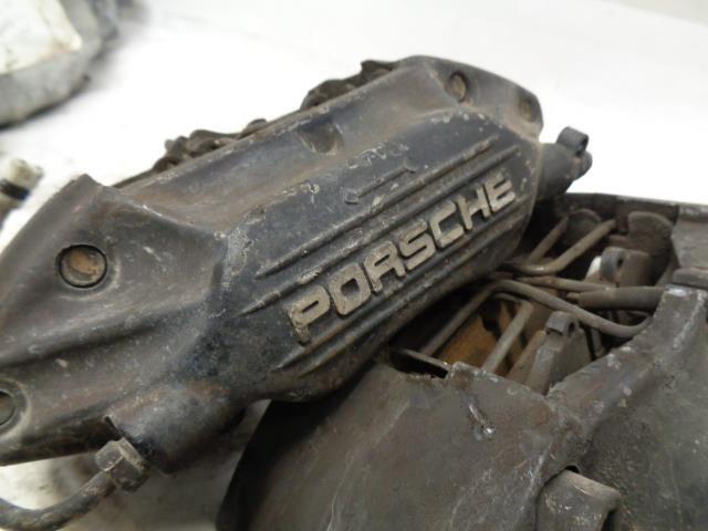 USED PAIR GENUINE PORSCHE 944 BREMBO BRAKE CALIPERS 20 4672 00/20 4673 00 R20T4