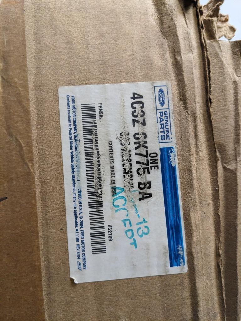 FORD 4C3Z-6K775-BA INTERCOOLER ASSEMBLY FOR 04 EXCURSION/F250SD-F550SD USED B2