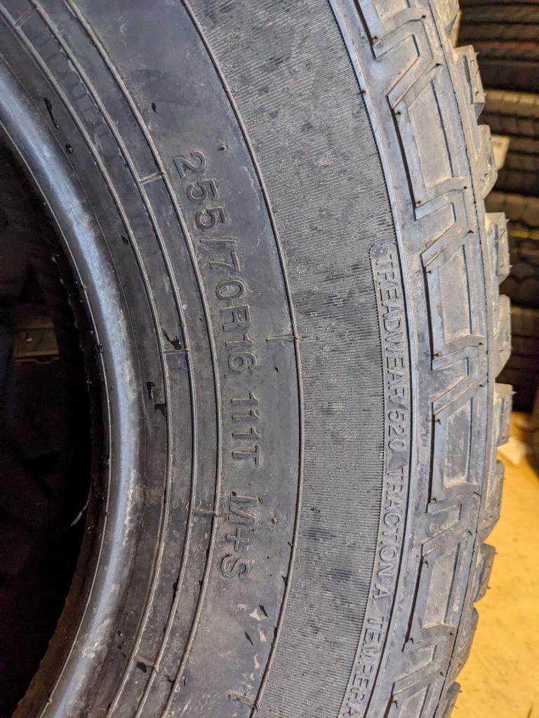 2 FINALIST TERRENO A/T P 255 70 16 111T SL TIRES LLSUV036 CQ1