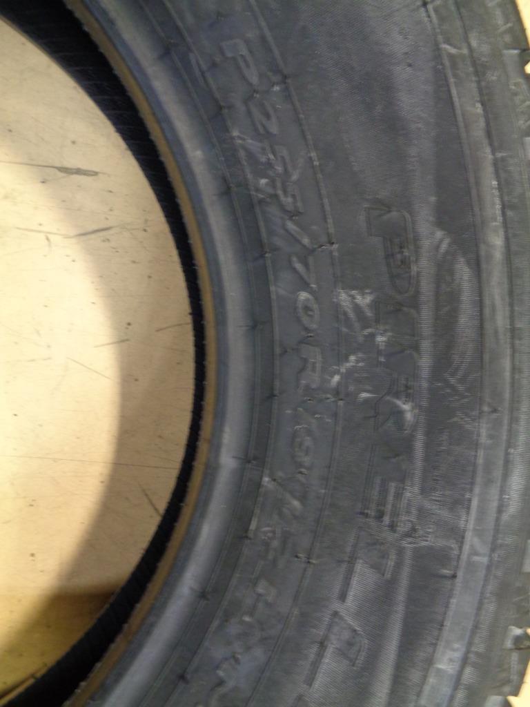 2 PIRELLI SCORPION STR A P 255 70 18 112H SL ALL TERRAIN TIRES 1625500 CQ1