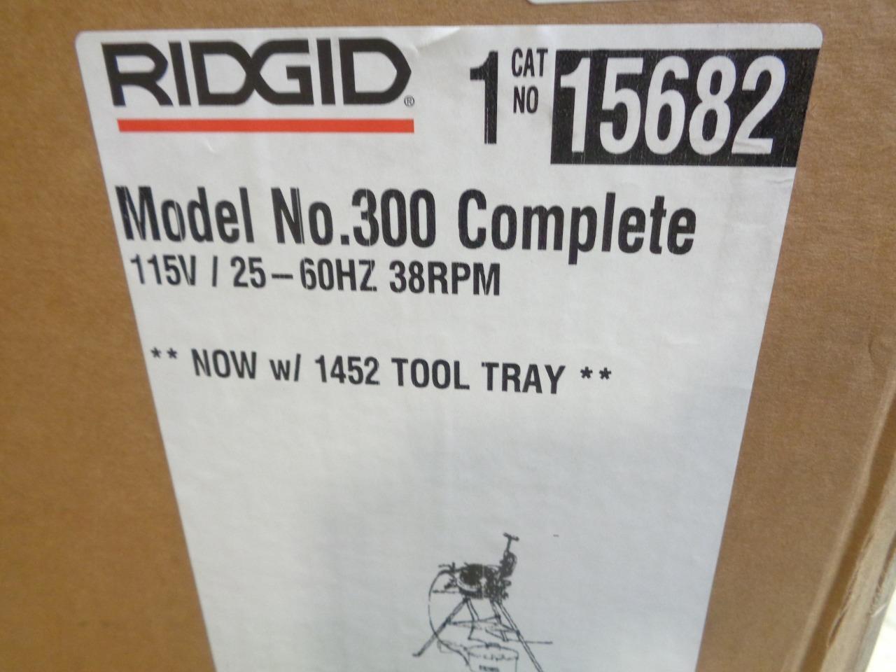 RIDGID 15682 MODEL 300 COMPLETE PIPE THREADING MACHINE w/1452 TOOL TRAY BSR3.1