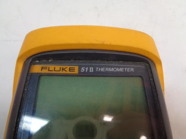USED FLUKE 51 II DIGITAL PROBE THERMOMETER *DEVICE ONLY* R4TB