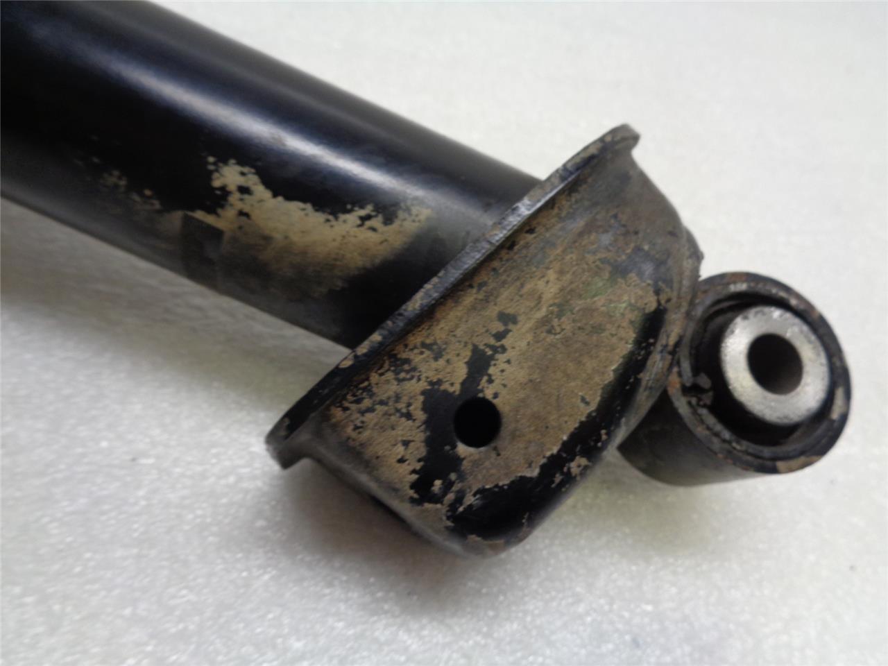 USED PAIR OF GENUINE PORSCHE FRONT STRUTS FOR '01-'05 911 996 333 051 18 R23T8