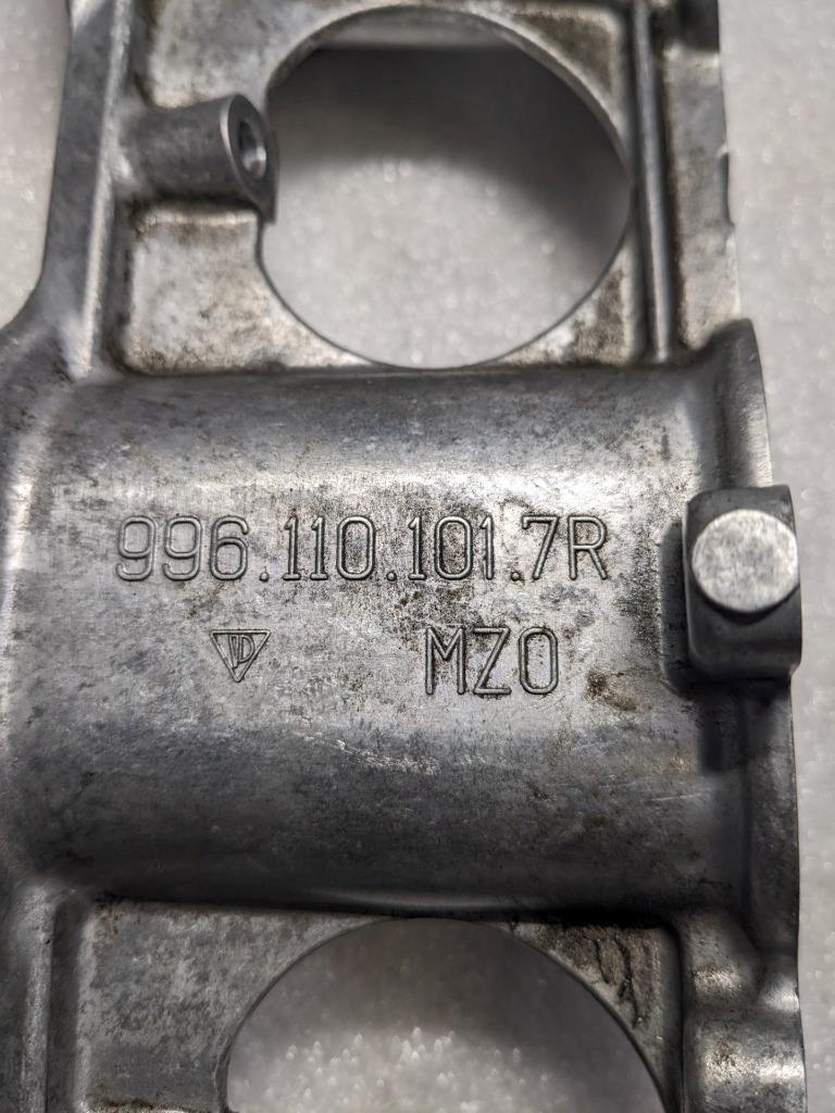 PORSCHE 911/996 INTAKE CONNECTOR SUCTION TUBE 9961101017R USED 996B.G.L.