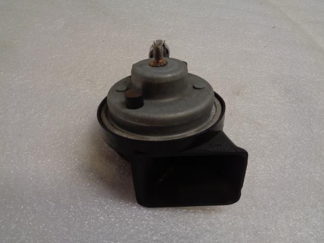 Porsche 911 (996) Boxster (986) High Pitch Horn OEM FER 012222903 USED R25T5