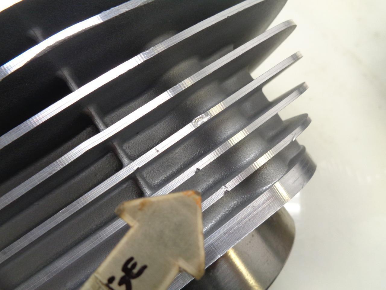 1 PAIR OF HARLEY DAVIDSON CYLINDER HEAD JUGS B69 C4 1659 3-99 R15