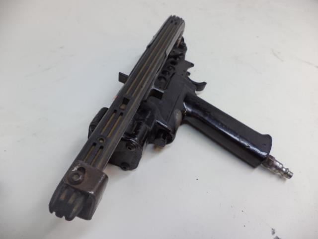 USED PNEUMATIC 3/4" HOG RING RINGER 16 GAUGE R22