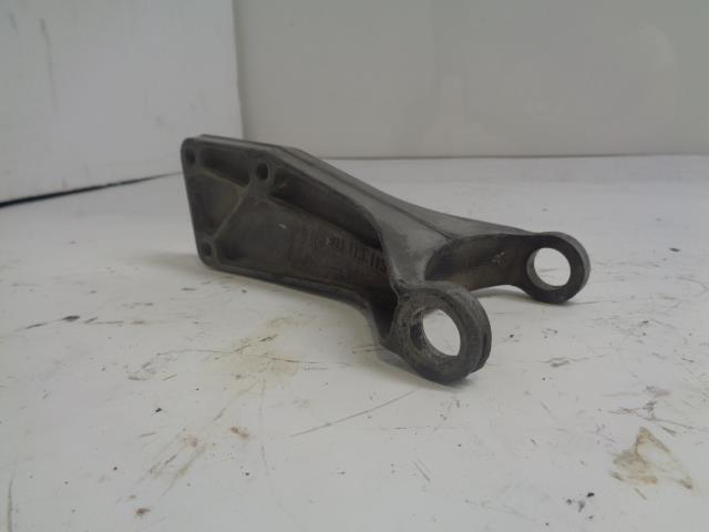 USED PORSCHE 911 AIR PUMP MOUNTING BRACKET 91111311302 R24T1