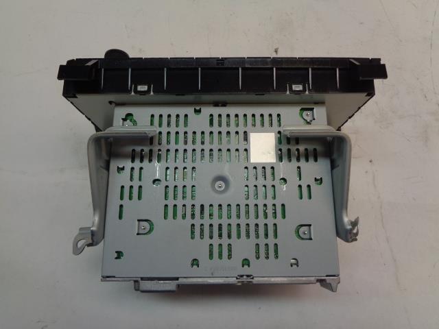 1 USED RADIO CD PLAYER 86120-0C290 FOR TOYOTA TUNDRA 2009-2013 R17