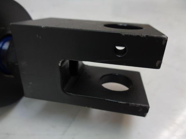 NEW RAYMOND 1103988/002 HYDRAULIC CYLINDER ASSEMBLY RH R34