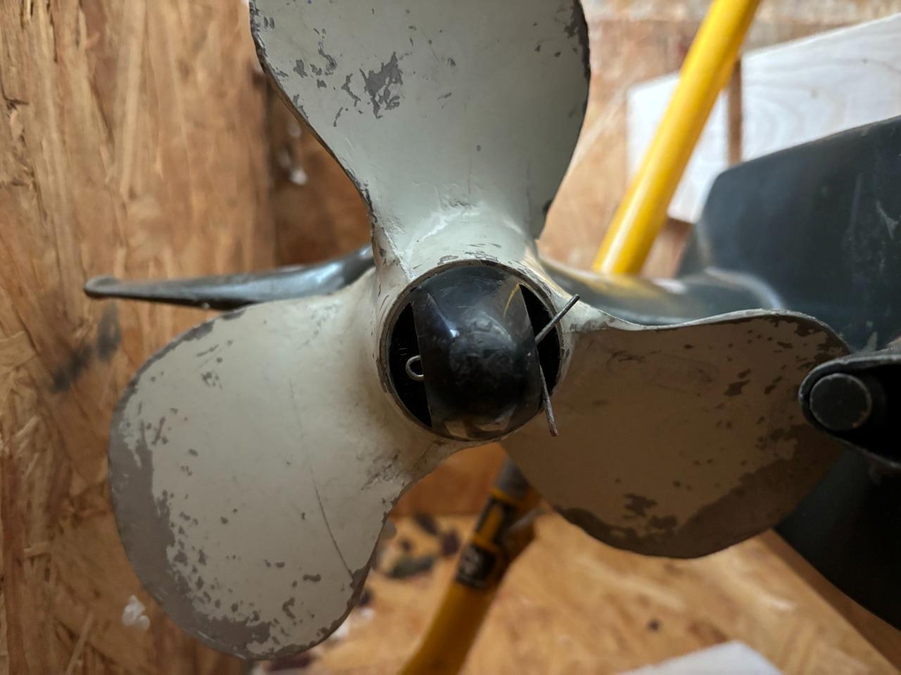 USED 1968 JOHNSON 9.5 HP OUTBOARD MOTOR MQ-14E B2