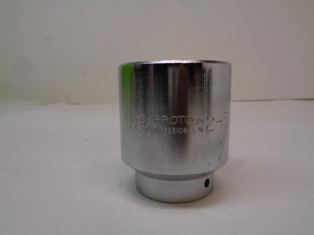 1 NEW STANLEY PROTO 3/4 INCH DRIVE 2-3/8 INCH 12 POINT SOCKET 5576 R22