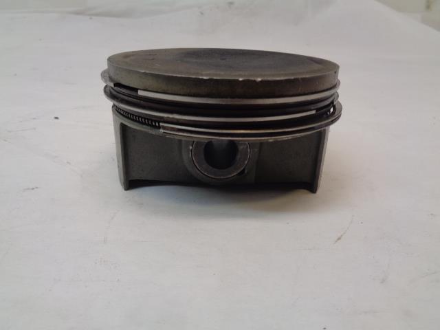 USED MAHLE PORSCHE 911 993 PISTON AND CYLINDER ASSEMBLY 100ZN8 W2 PC3 R21
