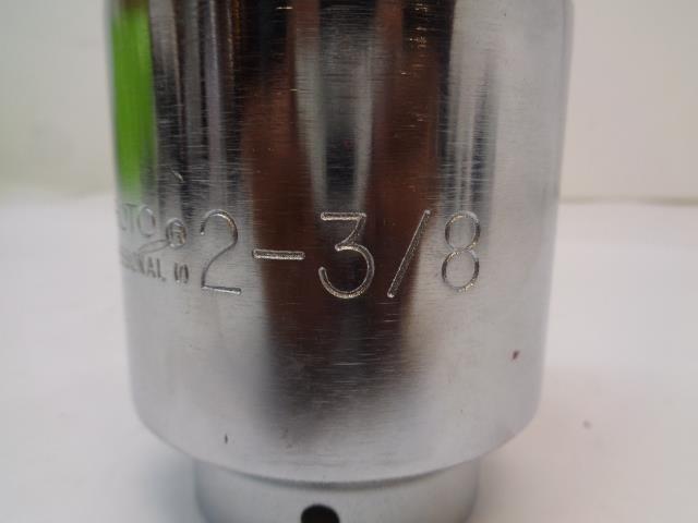 1 NEW STANLEY PROTO 3/4 INCH DRIVE 2-3/8 INCH 12 POINT SOCKET 5576 R22