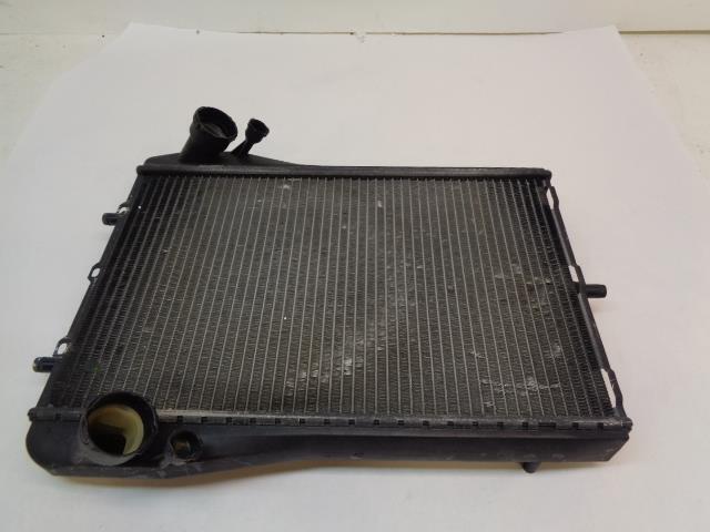 1 USED GENUINE PORSCHE RADIATOR FOR 996 99-05 & 997 05-08 996 106 131 71 R20