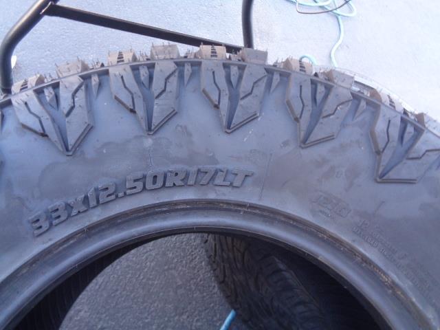 RADAR RENEGADE R/T BSW LT 33 12.5 17 121Q LRE 10PLY TIRE RASYTH0264 SU2