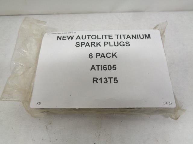 NEW AUTOLITE TITANIUM SPARK PLUGS 6 PACK ATi605 R13T5