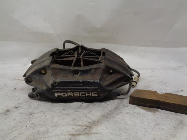 USED PAIR GENUINE PORSCHE 944 BREMBO BRAKE CALIPERS 20 4672 00/20 4673 00 R20T4