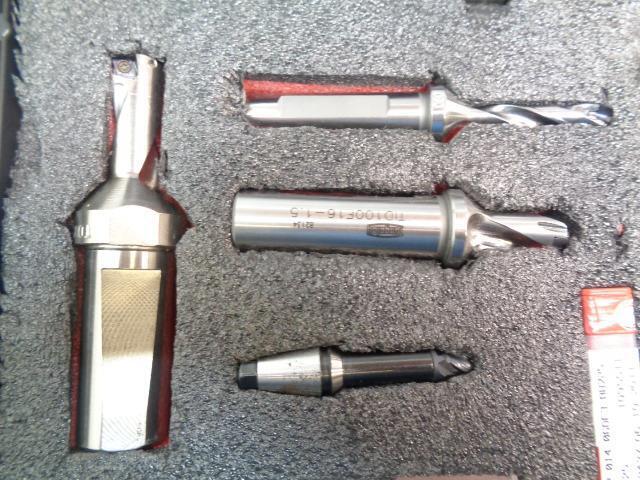 TUNGALOY J-SERIES SWISS TOOL KIT FOR TURNING AND GROOVING NEW R35