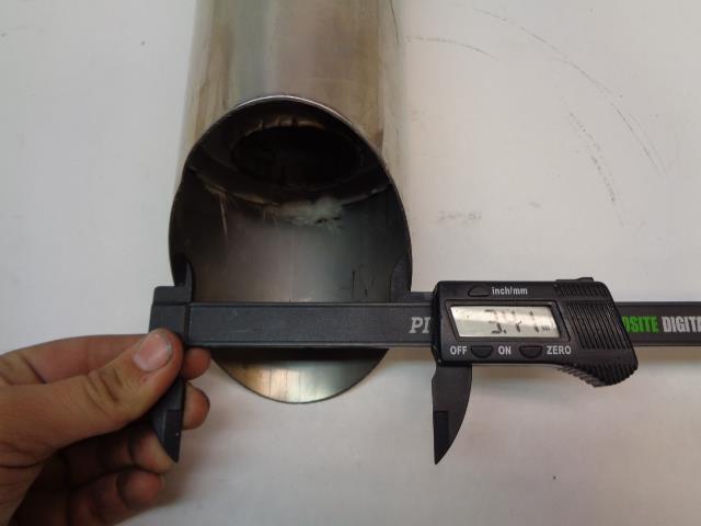 1 USED EXHAUST TIP 22" LENGTH 2.3" INLET 3.4" OUTLET R16