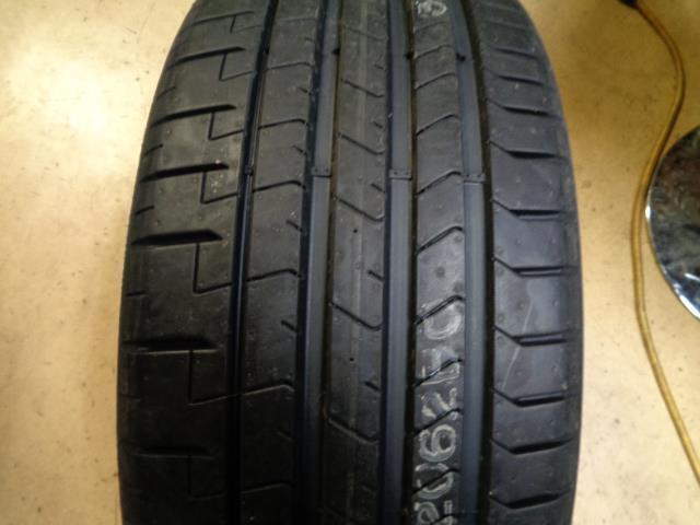 1 PIRELLI P ZERO PZ4 (MO1) MERCEDES AS+ P 235 35 19 91Y XL 3106200 TIRE CQ2