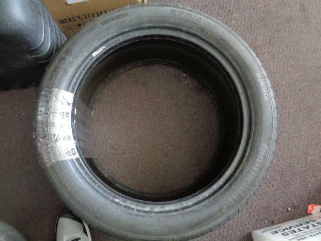 1 USED TIRE CONTINENTAL CONTISPORTCONTACT 3E SSR 275 40 18 99Y 3502840000