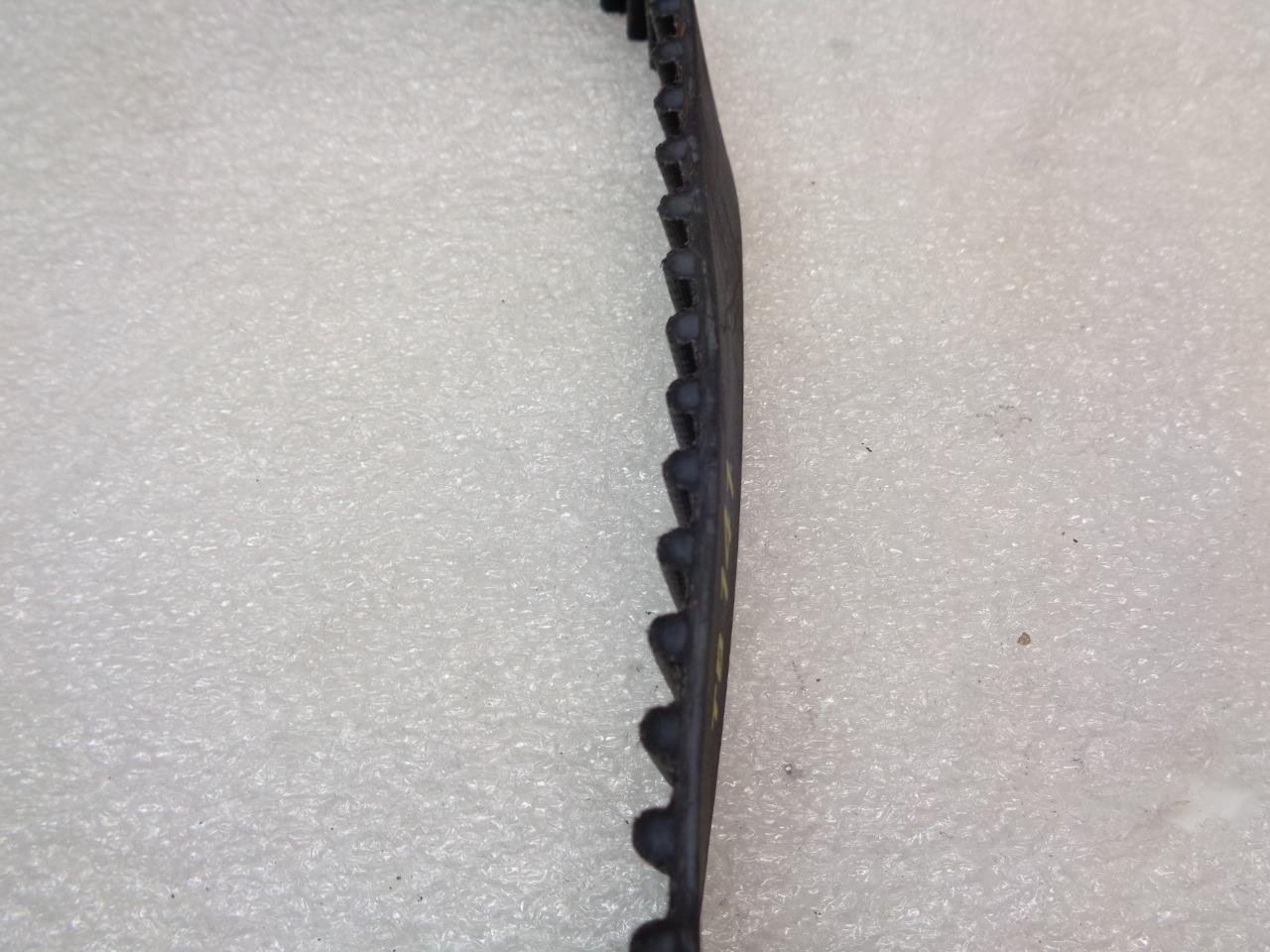 OLD STOCK FLENNOR TB141 TIMING BELT FOR 87-89 FORD, MAZDA, MERCURY (VARIOUS) R15