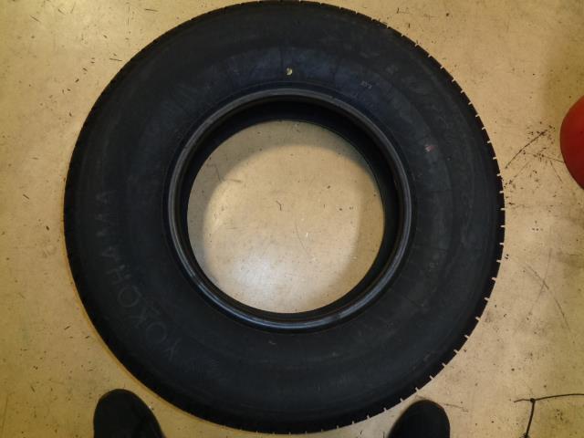 1 YOKOHAMA AVID TOURING S 235 75 15 105S SL TIRE 110131821