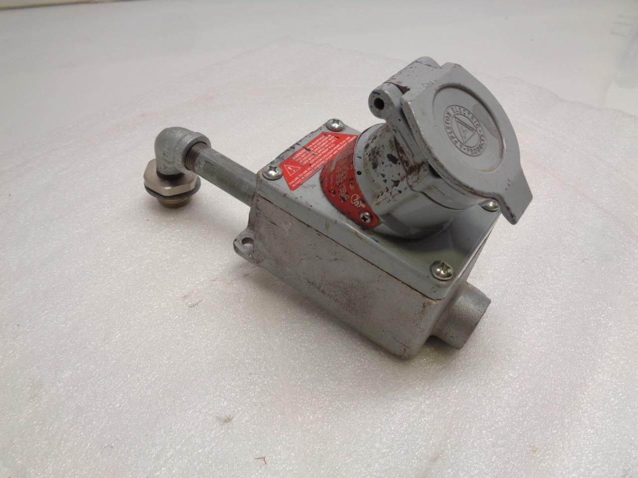 USED APPLETON EFSC150-2023 ELECTRICAL RECEPTICLE W/ EXPLOSION-PROOF PLUG R4TD