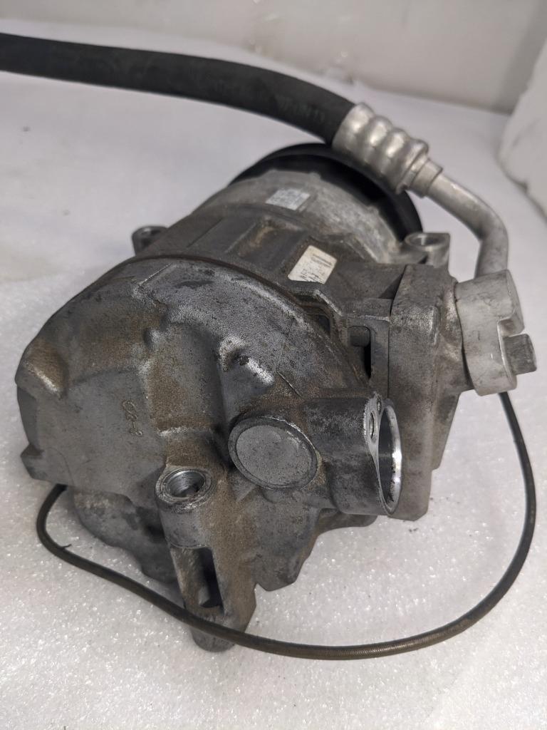 PORSCHE 911/986 BOXSTER A/C PUMP COMPRESSOR 99612601152 USED 996B.G.L.
