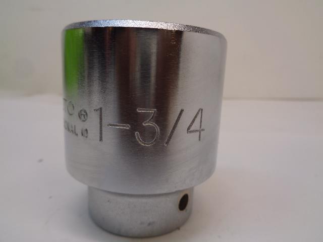 1 NEW STANLEY PROTO 3/4 INCH DRIVE 1-3/4 INCH 12 POINT SOCKET 5556 R22