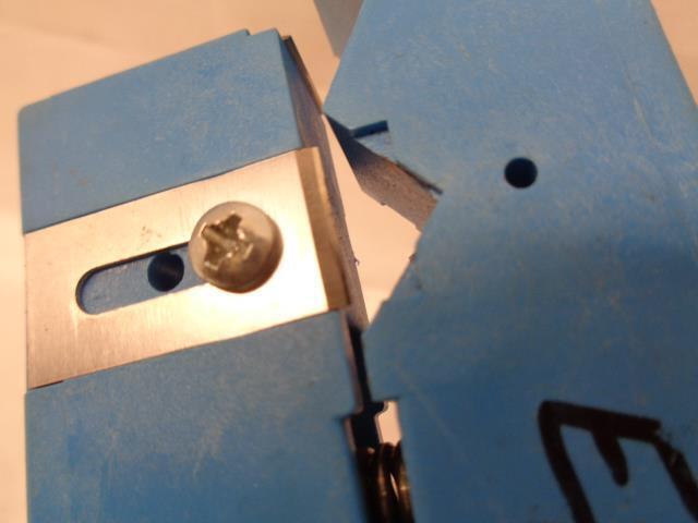 USED IDEAL INDUSTRIES 8" WIRE STRIPPER 9/16" BLUE 45-164 R22T5