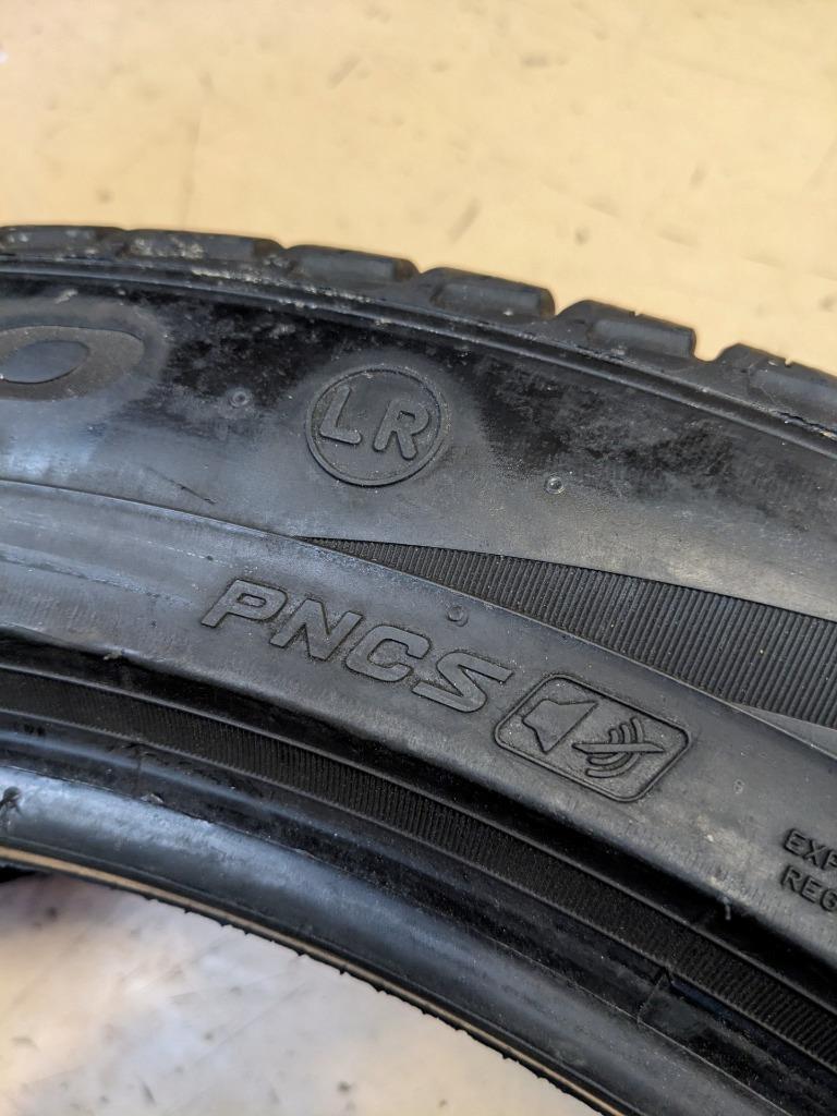 USED PIRELLI SCORPION ZERO A/S PNCS FOAM LR P 285 45 22 114Y XL TIRE 3583800 CQ2
