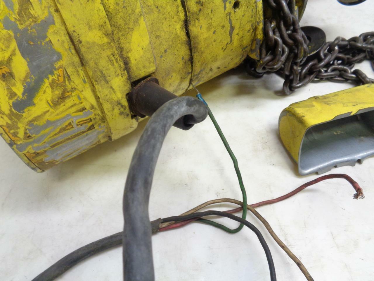 USED DAMAGED BUDGIT MAN GUARD 1/2 TON CHAIN HOIST BEH2616 115V 16FPM SPEED H1