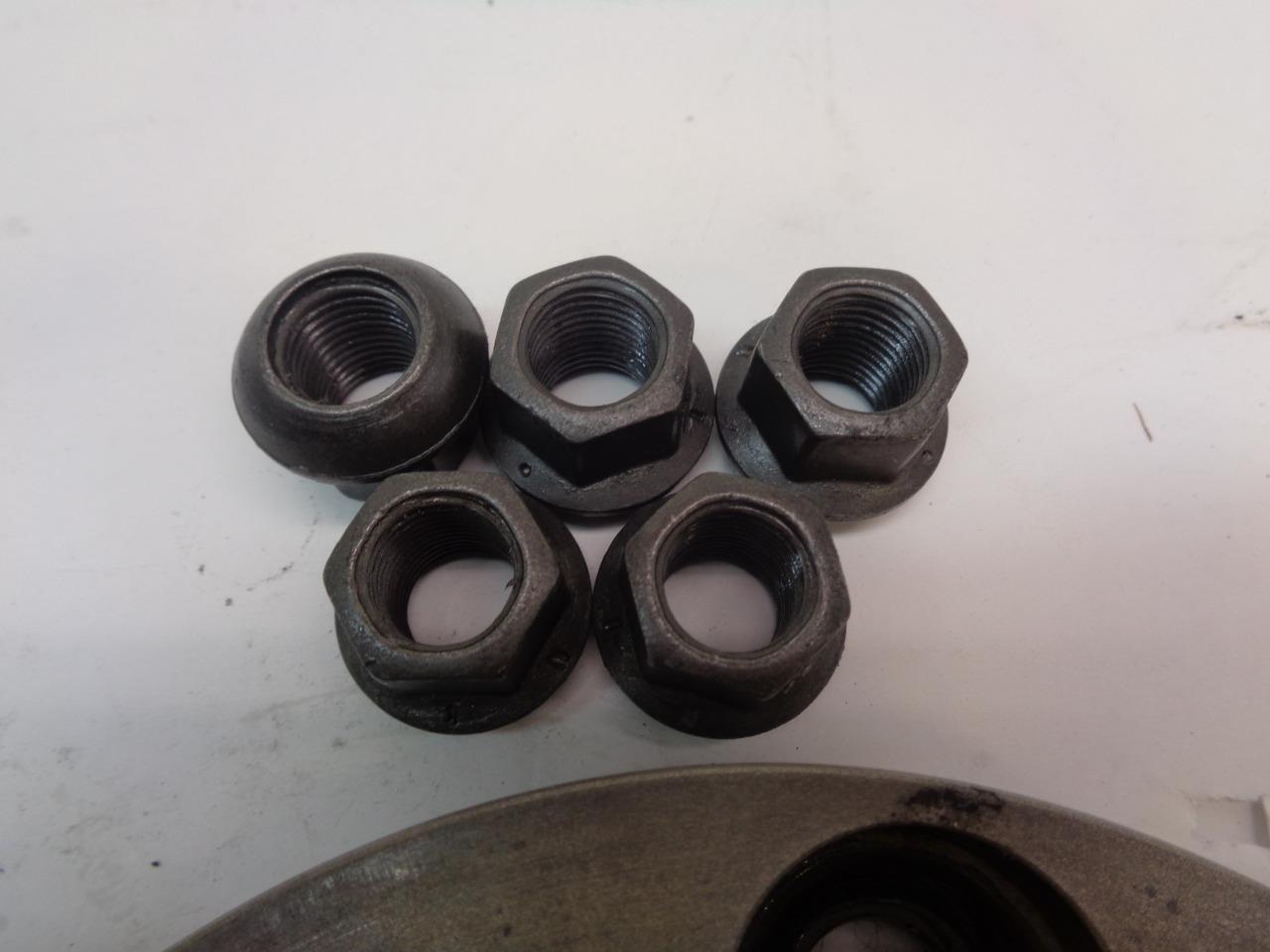 USED PAIR OF HUB SPACERS WITH LUG NUTS BBS09.23.495-23 R5TF