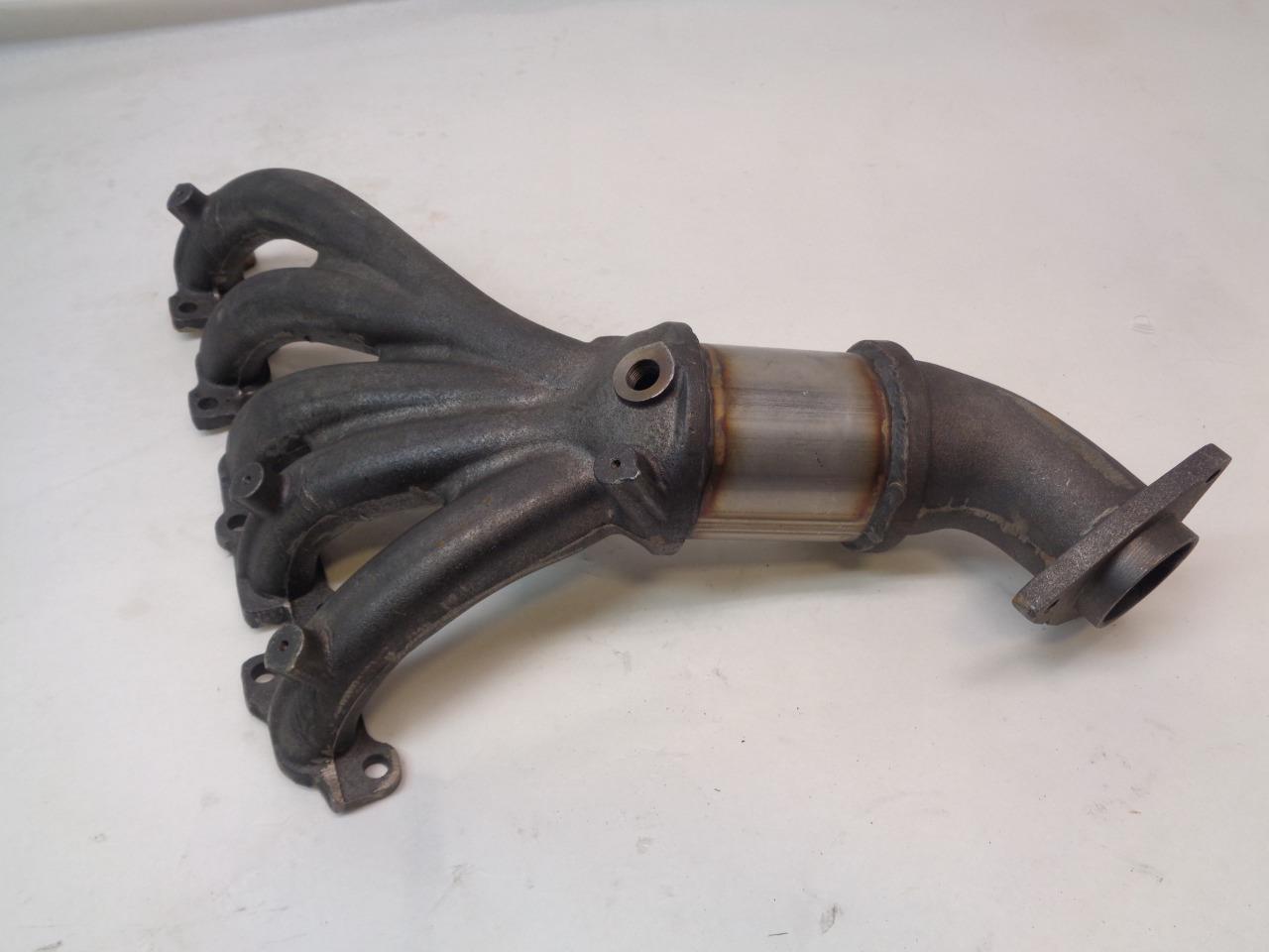 UNBRANDED EXHAUST MANIFOLD CATALYTIC CONVERTER for 3.5L CHEVY GMC HUMMER ISUZU